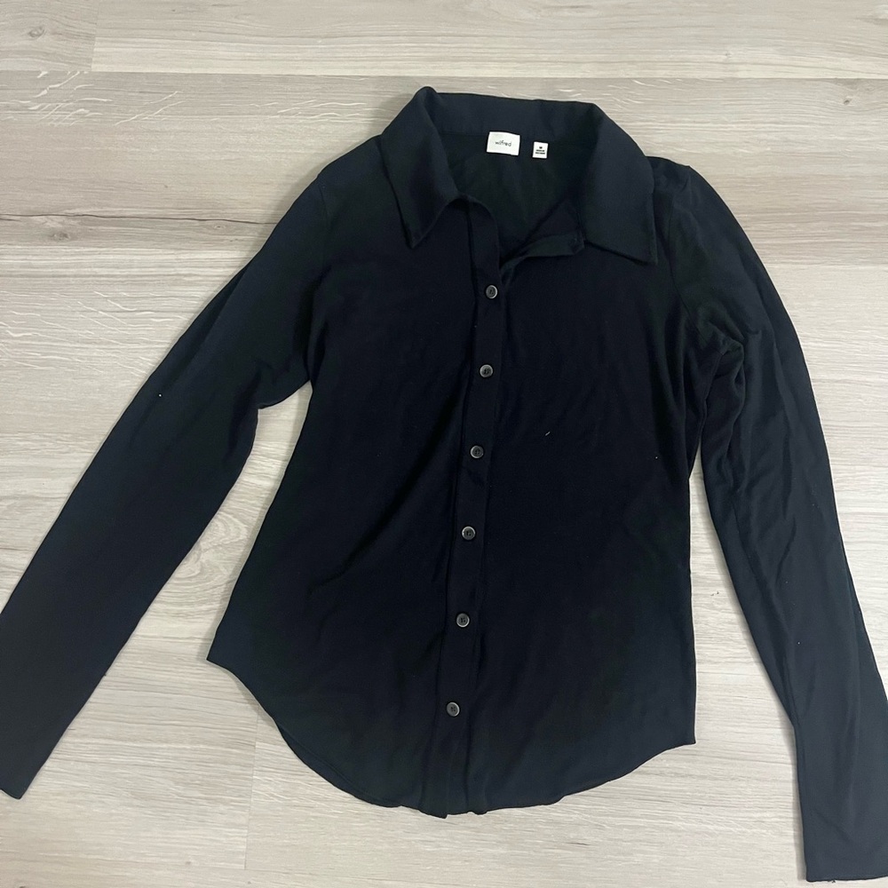 Wilfred black top